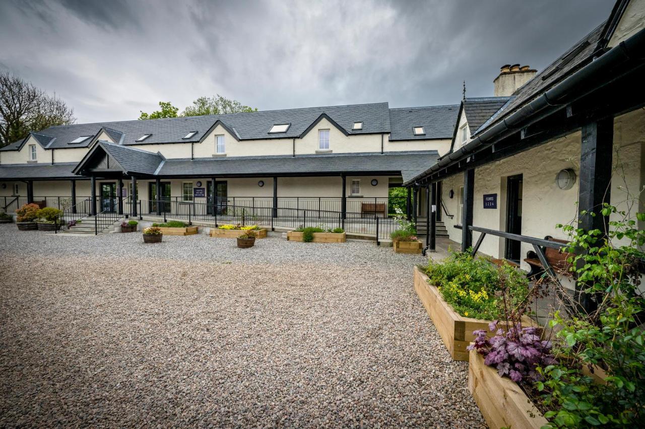 Loch Ness Bunk Inn Друмнадрочит Экстерьер фото